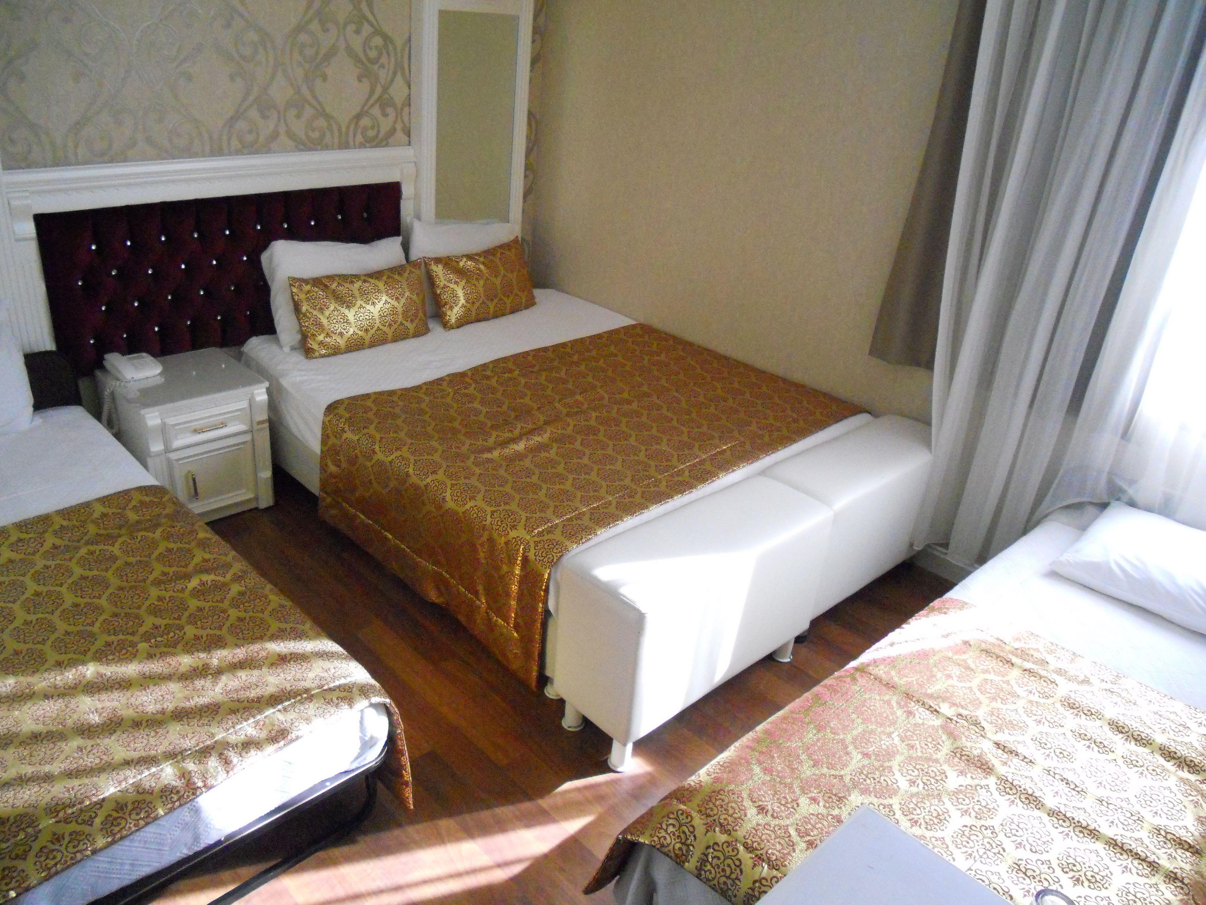 Hotel Coliseum — Photos 1